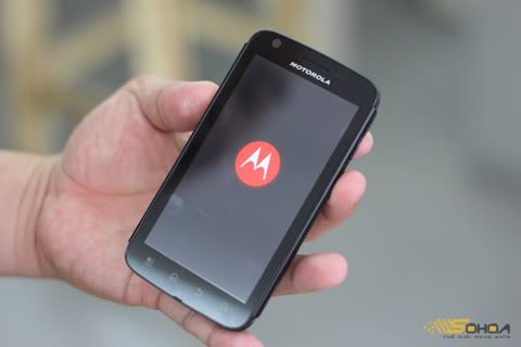 MOTOROLA_ATRIX_4G.jpg