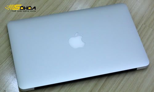 MacBook-Air-2011-18.jpg