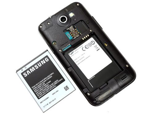 samsung_galaxy_r_i9103_12.jpg