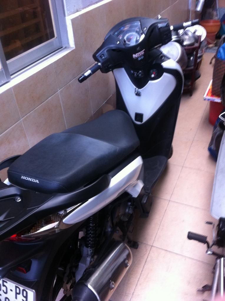 Cần bán sh125i vn 2010 ...xe đẹp leng keng, chất lựong bs đẹp giá tốt - 1