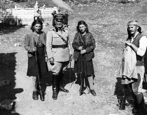 A_retired_army_colonel_and_his_daughters1944shqiperi.jpg