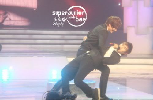 kyuhyun and ryeowook Pictures, Images and Photos